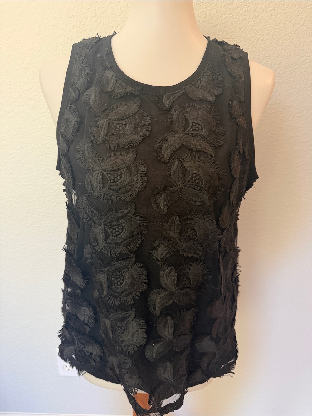 H&M Black Floral Appliqué Sleeveless Tank size medium